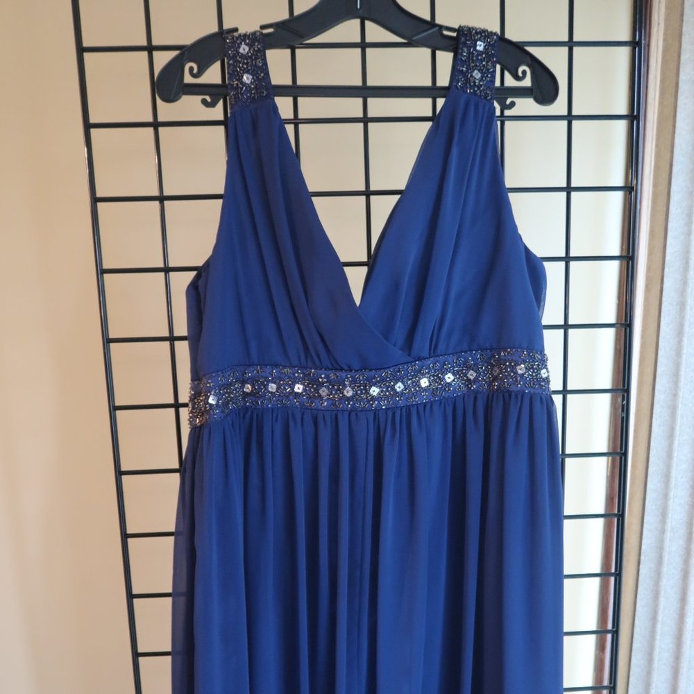R & M Color: Royal w/ Sequin Detail Cocktail Evening Dress - Never Worn